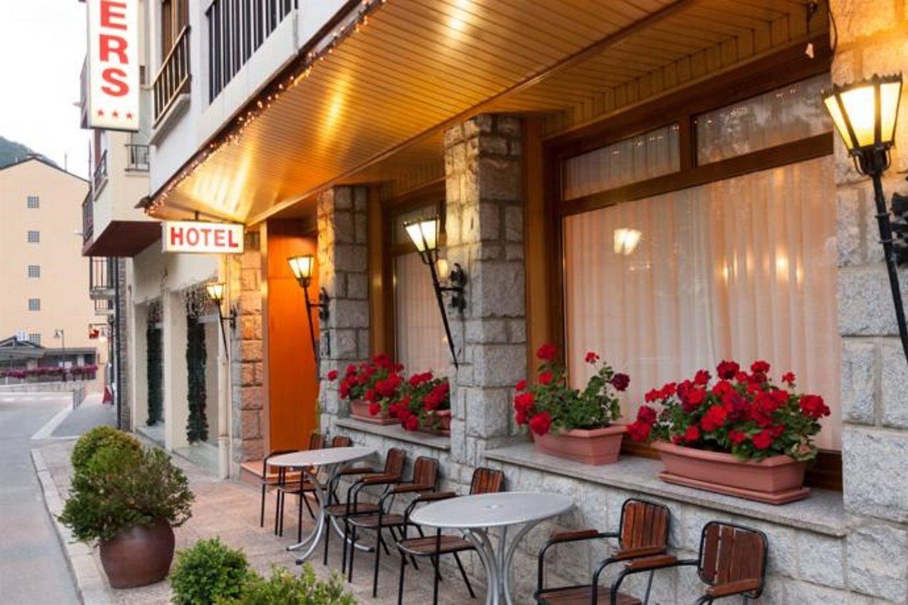 Hotel Univers Encamp Exterior photo